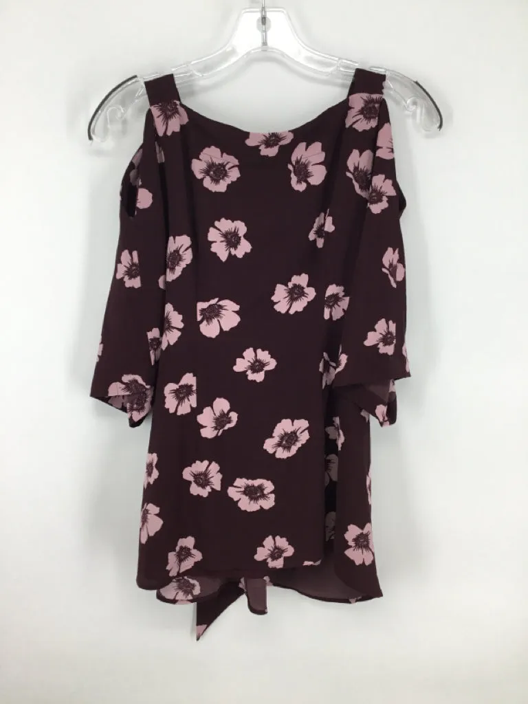 A Pea In The Pod Size S Poly Blend Top